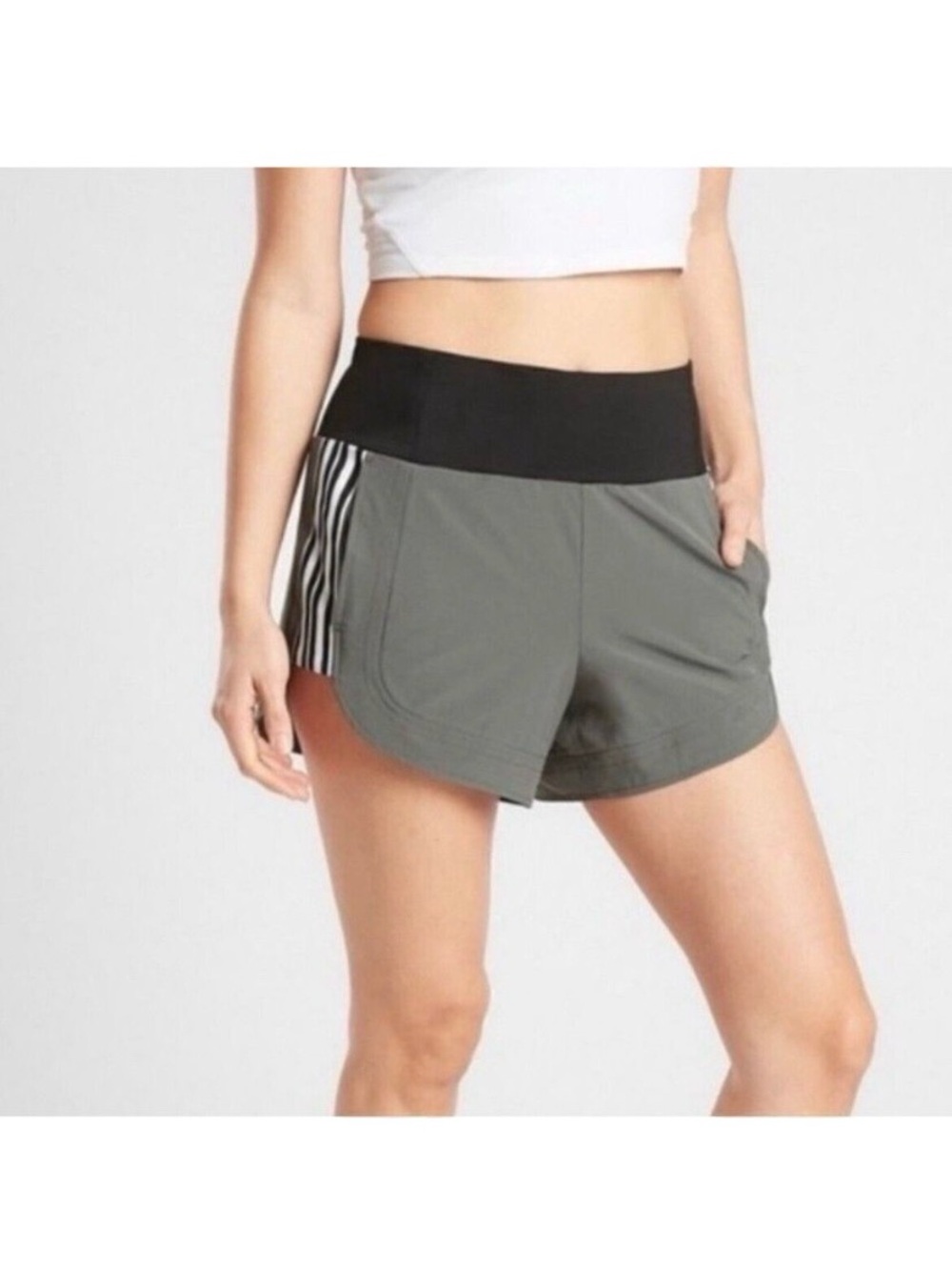 ATHLETA ASCENDER UPF 50 RUNNING SHORT/ HERB OLIVE